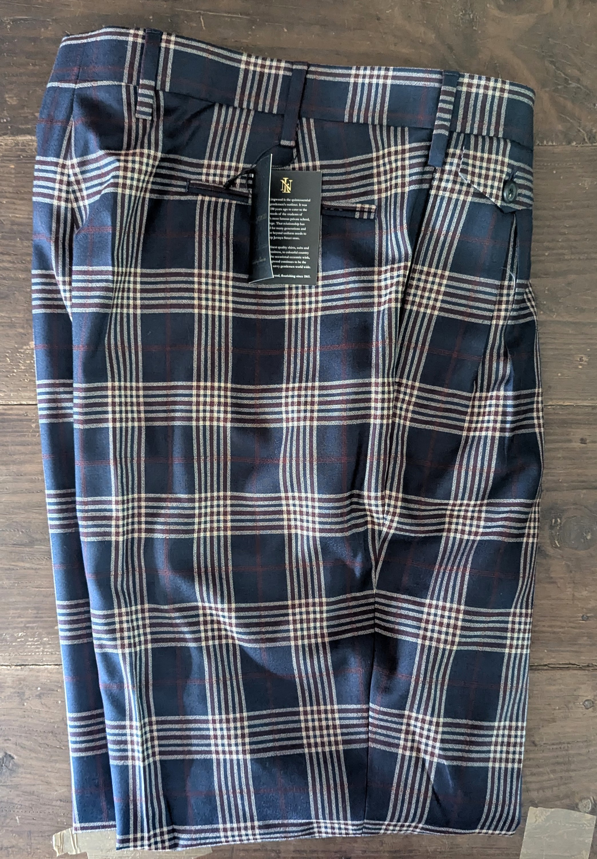 NEW AND LINGWOOD